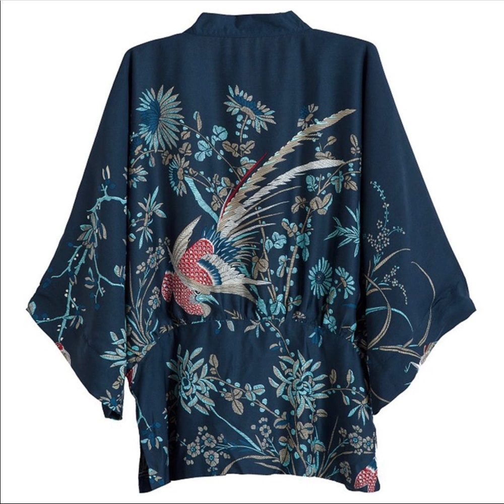 ✔️RE-STOCKED. Blue Kimono - Perfect for Summer! - Picture 4 of 7